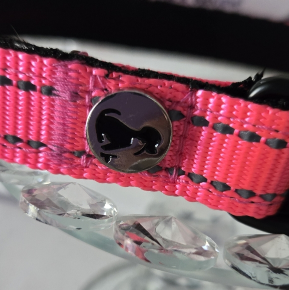 Fuzzy Friends Reflective Dog Collar - PINK - NEW in Bag - Picture 4 of 8